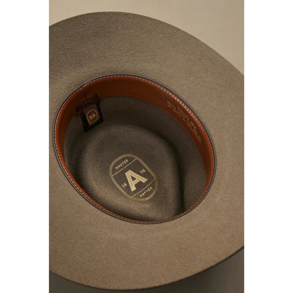 Akubra Brumby